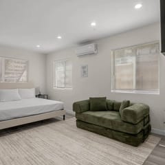 ৎ୭Modern Burbank Getawayৎ୭