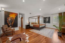 Ape' Gedara - (අපේ ගෙදර) - Our House near LAX - Image 4