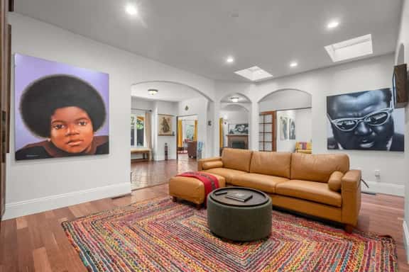 Ape' Gedara - (අපේ ගෙදර) - Our House near LAX - Image 1