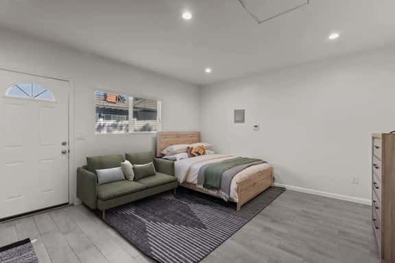 Vibrant and Cheerful Valley Village Abode - Image 1