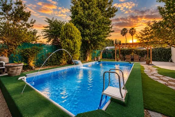 ৎ୭Resort-Style LA Retreat | Pool, Spa & Diningৎ୭ - Image 1