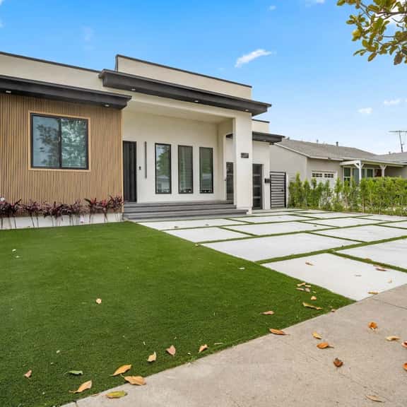 The Valley Nest w/Backyard,Gameroom & More - Image 1