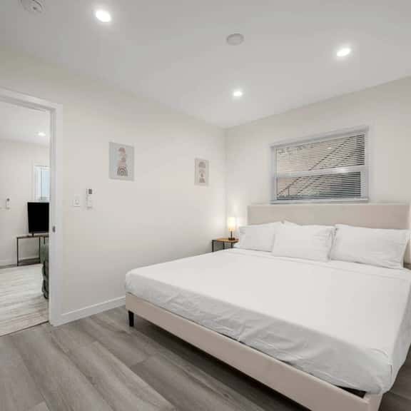ৎ୭Relaxing Burbank Stay | 1BRৎ୭ - Image 1