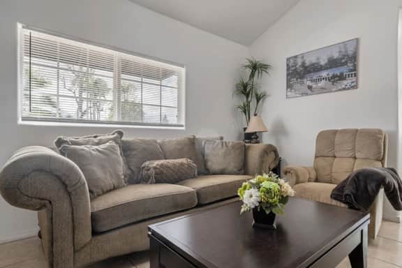 ৎ୭Bright & Gorgeous Canoga Park Guesthouseৎ୭ - Image 5