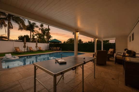 ৎ୭Glamour Home ৎ୭ Pool • Games• Jacuzzi & more - Image 3